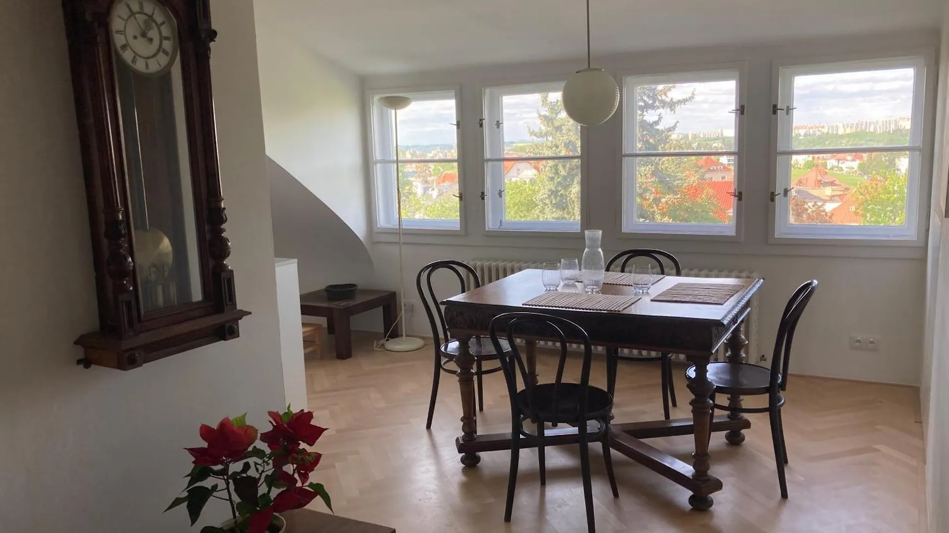 Apartment Hanspaulka Prag
