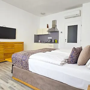 Apart-hotel Karlova - Mostecka 10 St Depandance, Praga